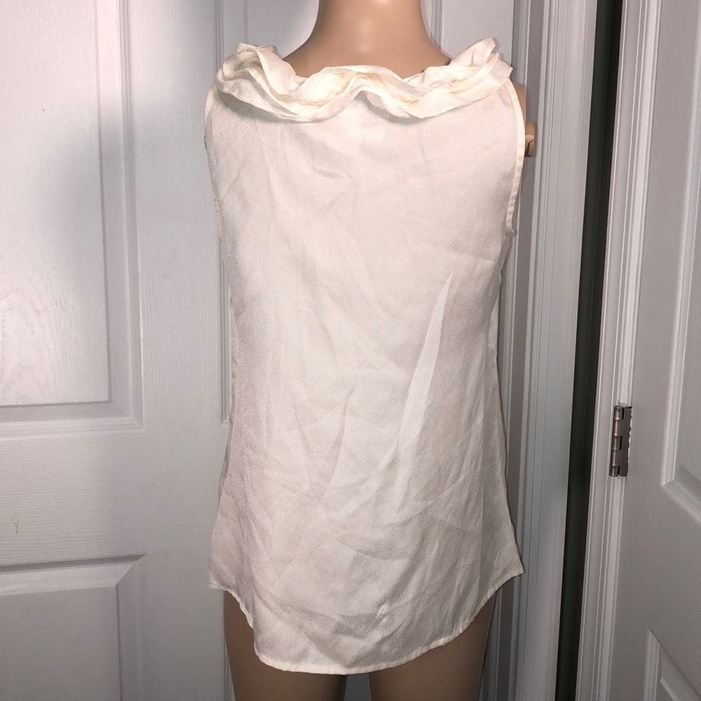 Ann Taylor LOFT Ivory Top XS - Picture 4 of 6
